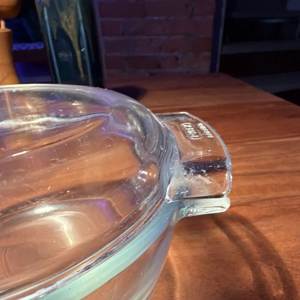 PYREX Clear Glass Round Casserole Dish w/ Lid & Handles No Pattern 1 pint 451 K
